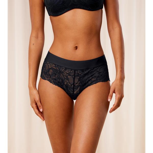 Cueca Triumph Body Make-Up Illusion Lace Shorty
