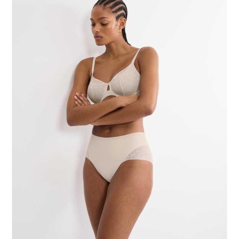 Cueca Triumph Comfort Contour Maxi